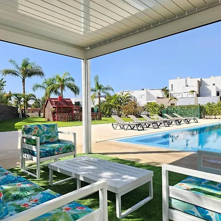 Karat Oasis Del Duque فيلة *